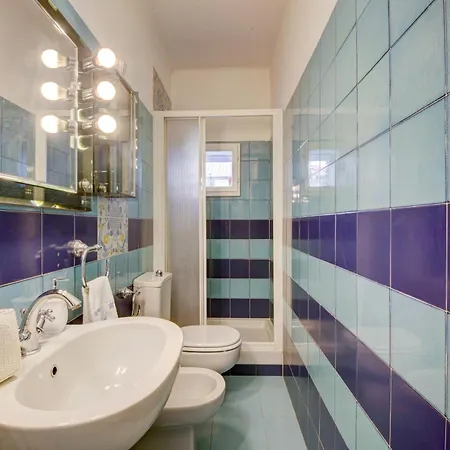 Apartment Elegante Attico Panoramico A 2 Passi Dal Mare