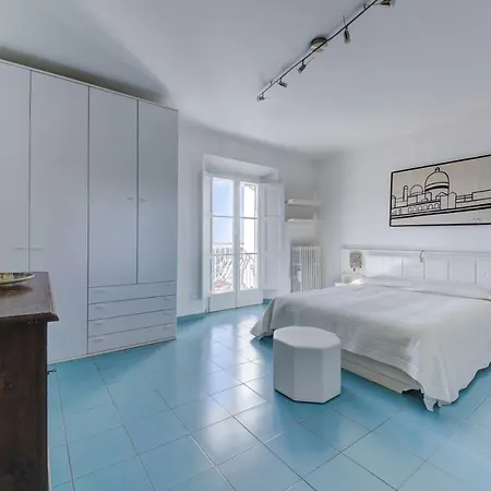 Apartment Elegante Attico Panoramico A 2 Passi Dal Mare